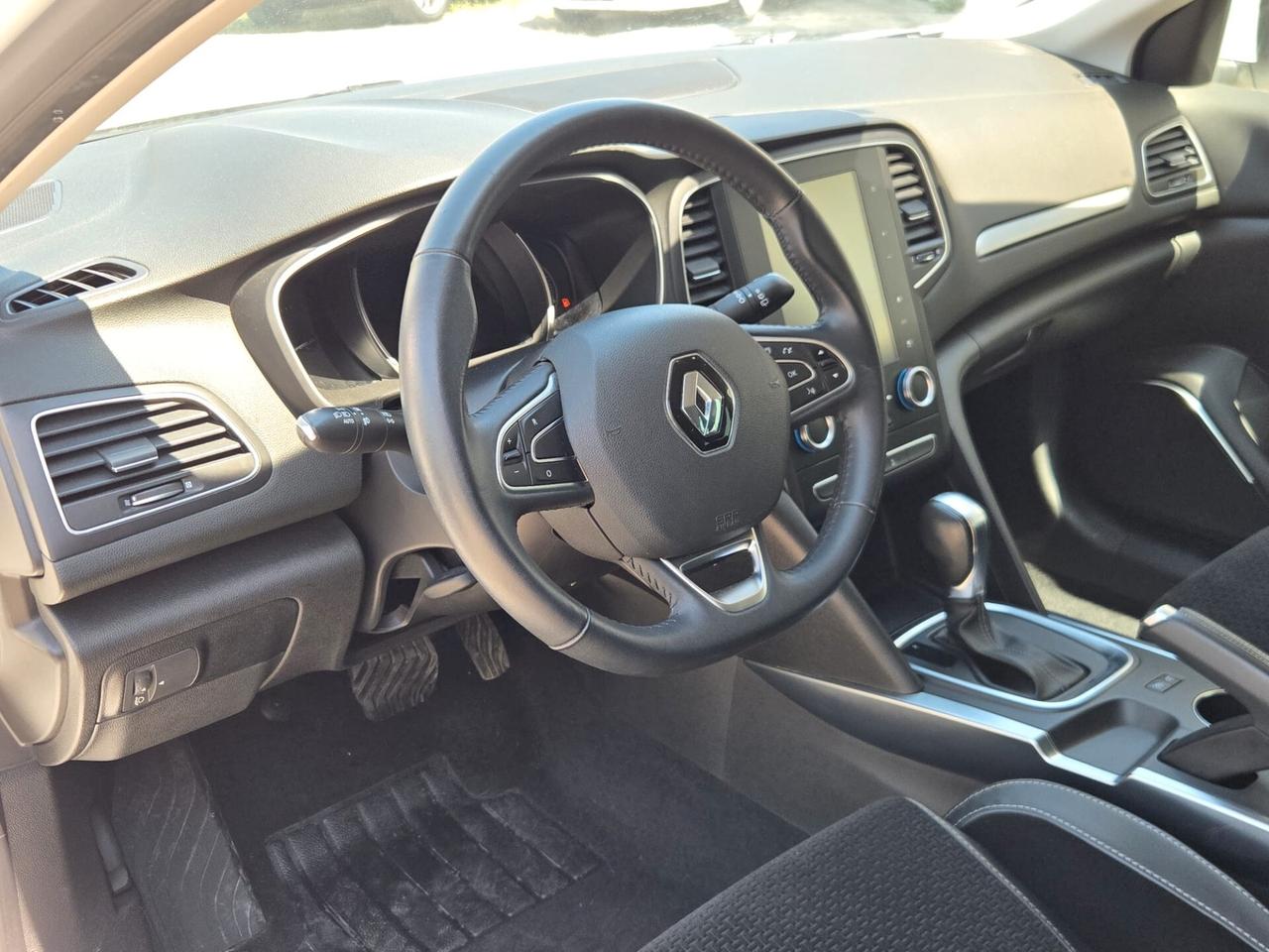 Renault Megane Mégane TCe 130 CV EDC Energy Intens
