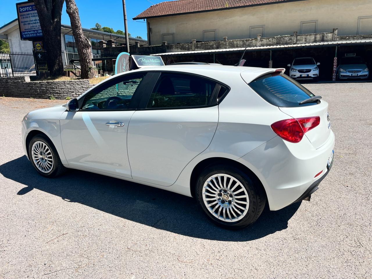 Alfa Romeo Giulietta 1.4 Turbo 120 CV Distinctive GPL