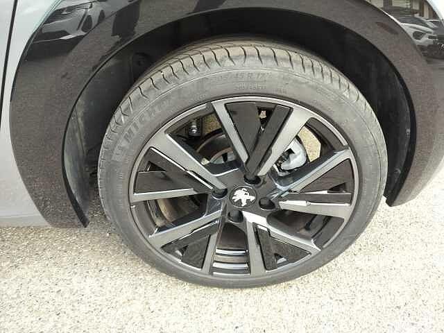 Peugeot 208 PureTech 100 Stop&Start EAT8 GT
