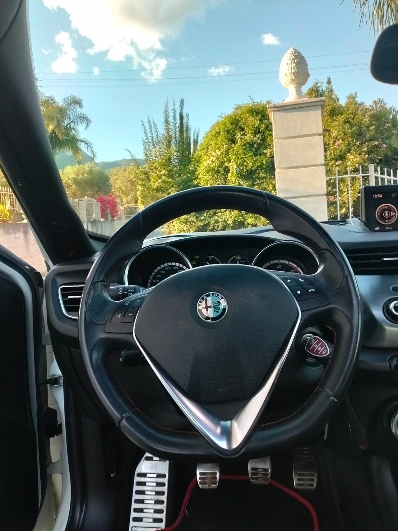 Alfa Romeo Giulietta 1.6 JTDm-2 105 CV Distinctive