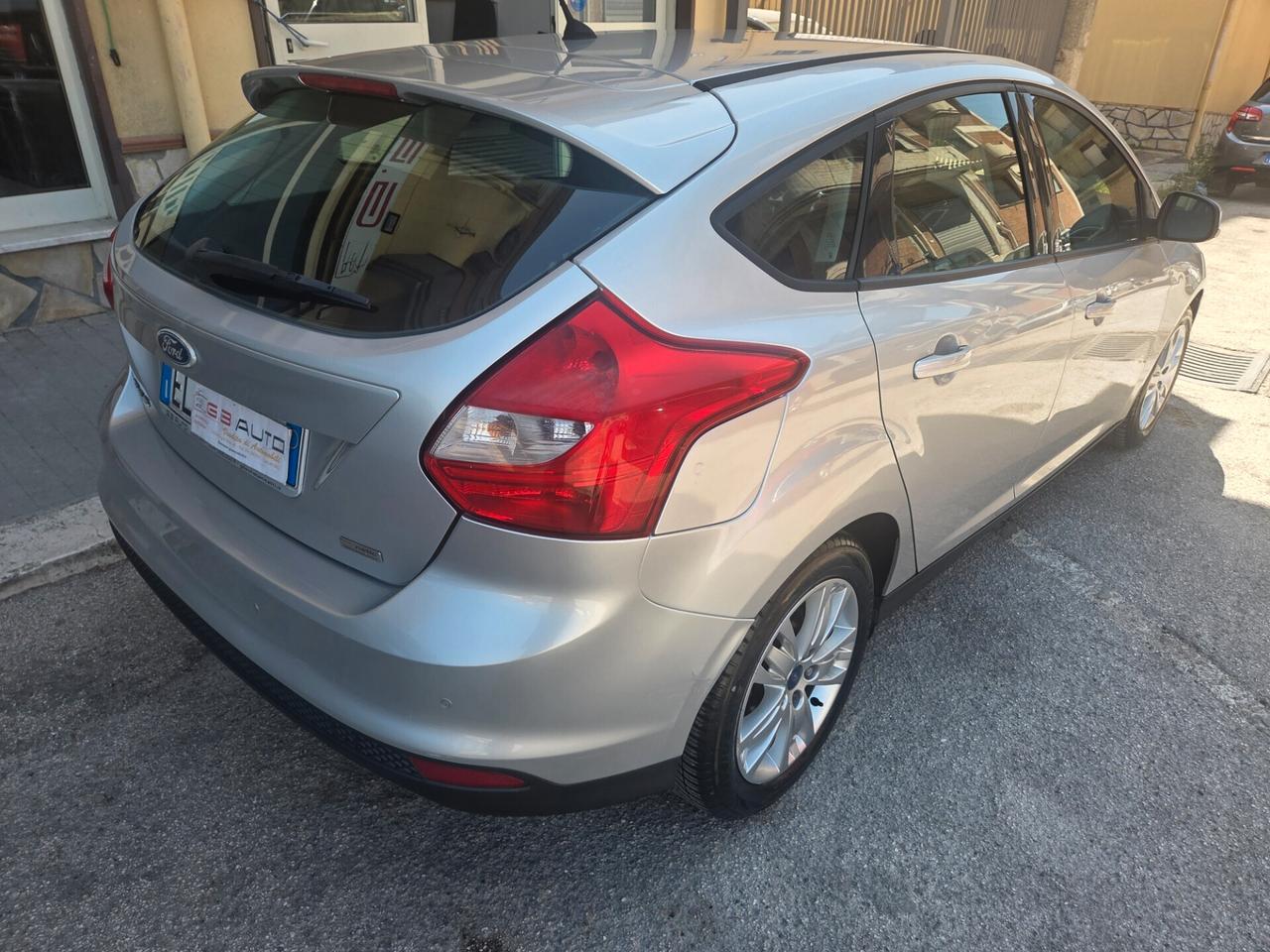FORD FOCUS BERLINA 1.6 TDCI 115 CV KMCERTIF