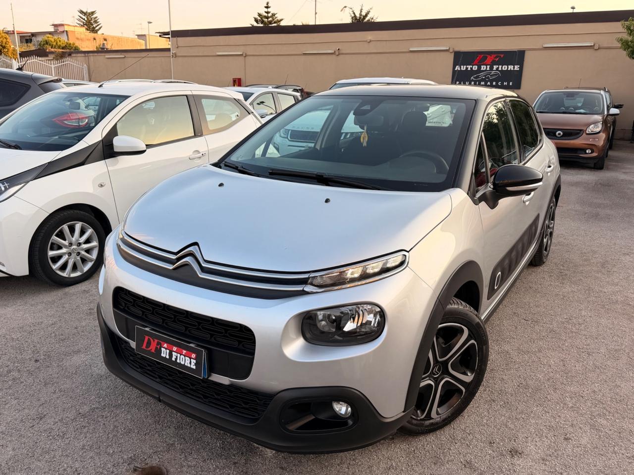 Citroen C3 1.2 GPL NAVI CAR PLAY Shine