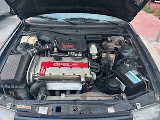 Opel Astra 2.0 16V Anche permuta o scambi0