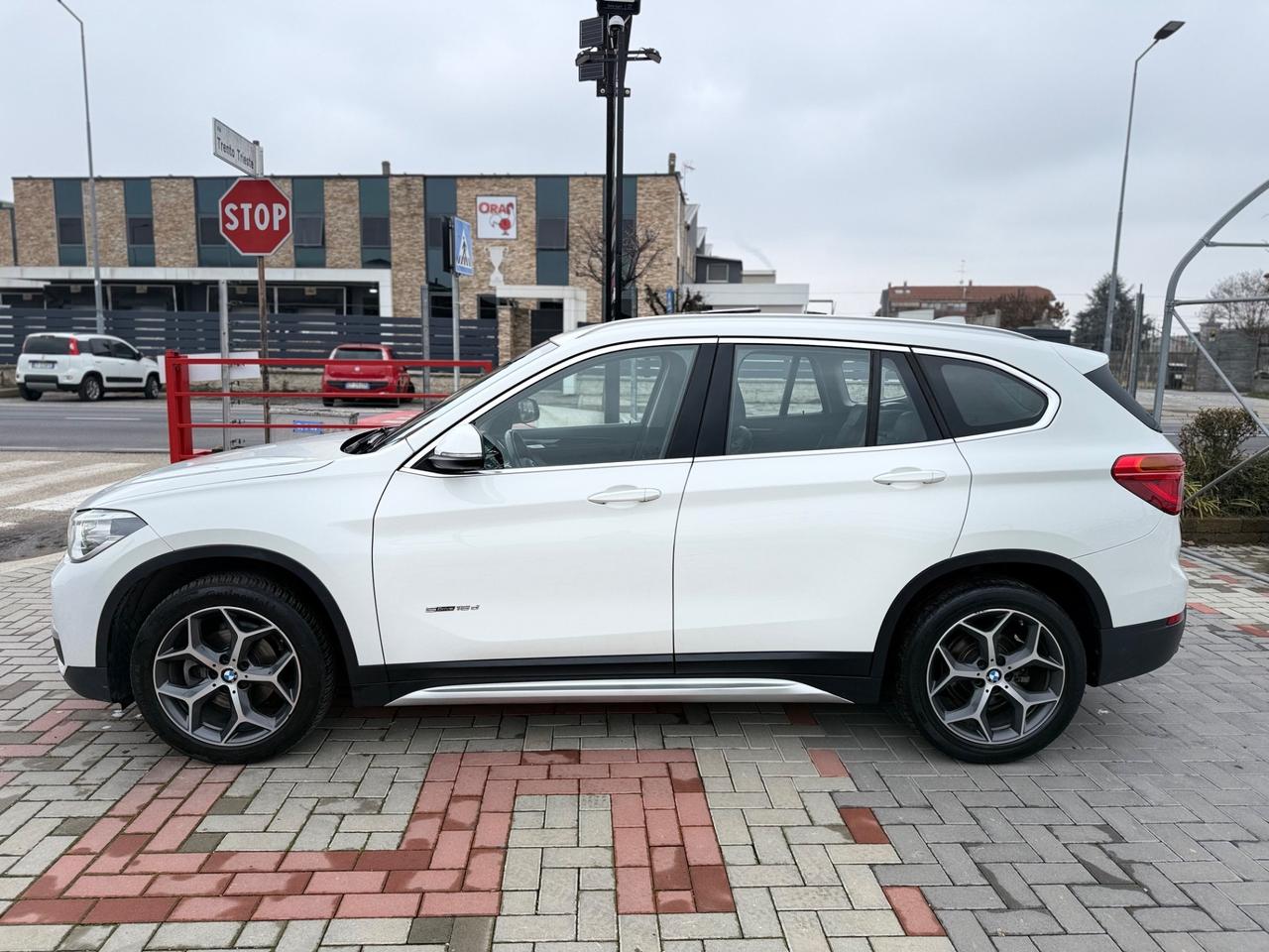 Bmw X1 sDrive16d xLine TETTO APRIBILE .GANCIO TRAINO