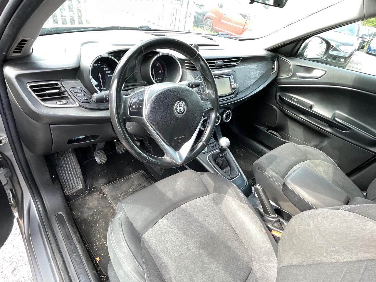 Alfa Romeo Giulietta 1.6 JTDm 120 CV EURO6 . Garanzia 12 mesi