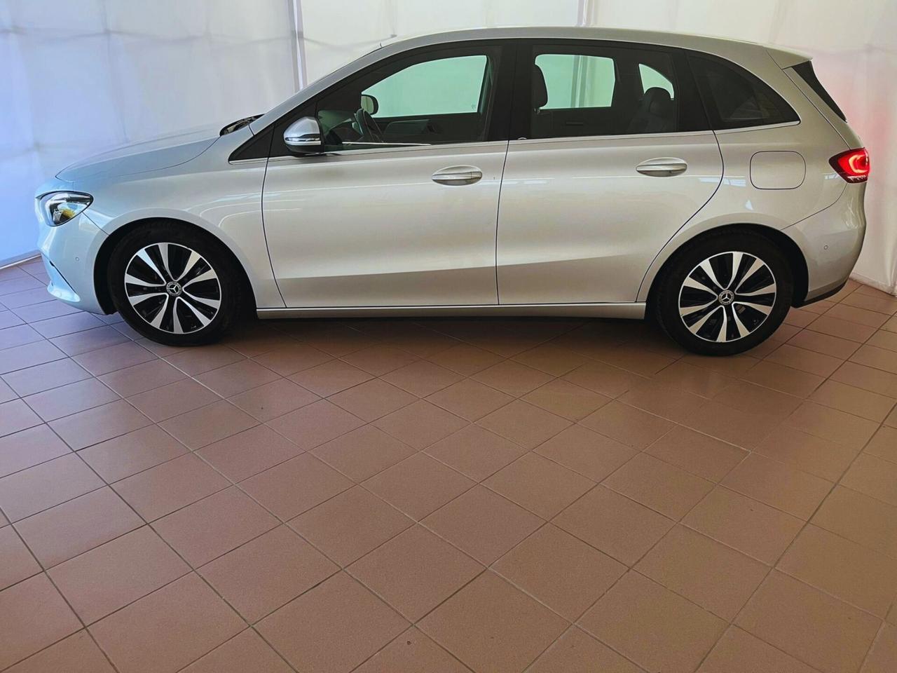 Mercedes-benz B 180 d Automatic Business Extra