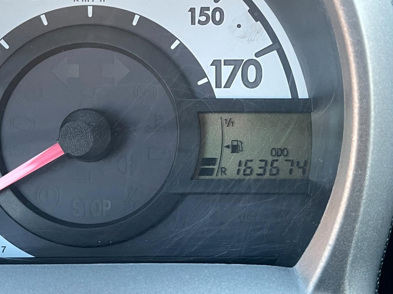 Toyota Aygo 1.0 12V VVT-i 5 porte Sol Connect Red Edition NEOPATENTATI