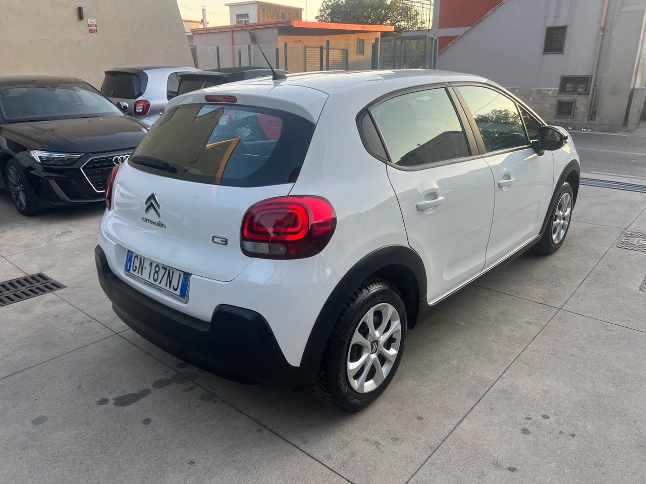 Citroen C3 BlueHDi 100 S&S Business