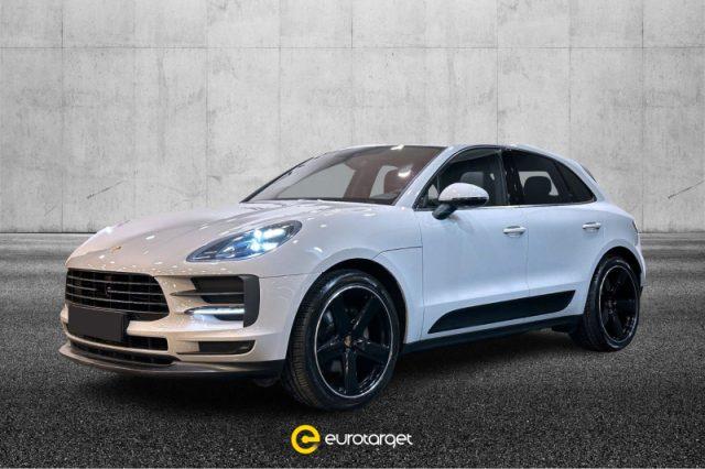 PORSCHE Macan 2.0