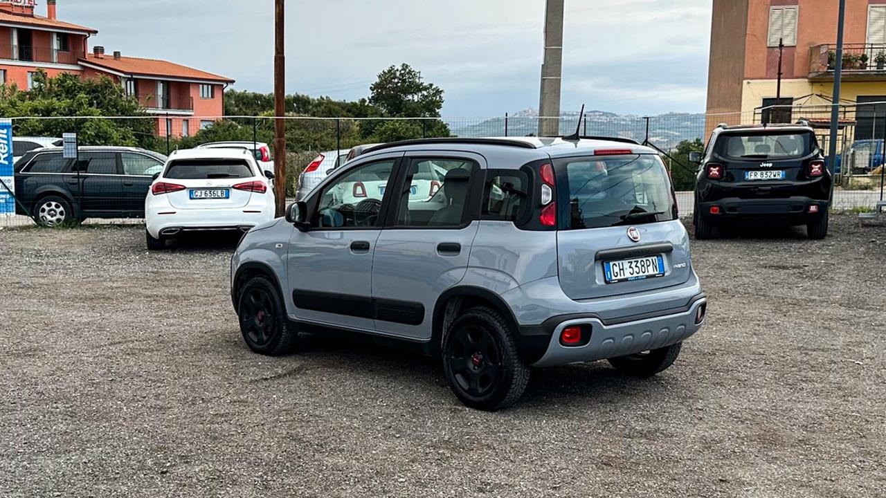 Fiat Panda Cross 1.0 FireFly S&S Hybrid