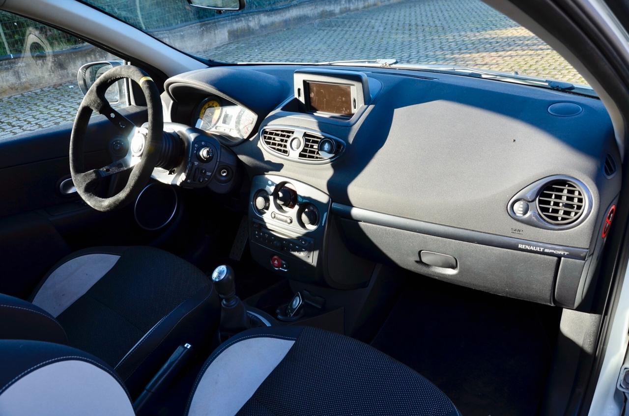 RENAULT CLIO RS 3p 2.0 203cv, PERMUTE