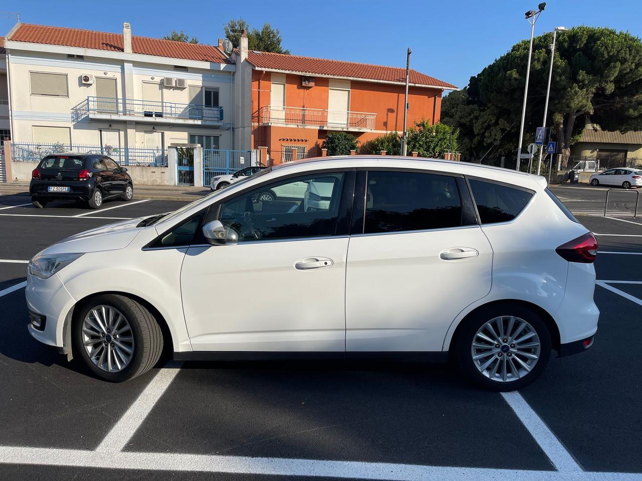 Ford C-Max 1.5 TDCi Titanium #11443