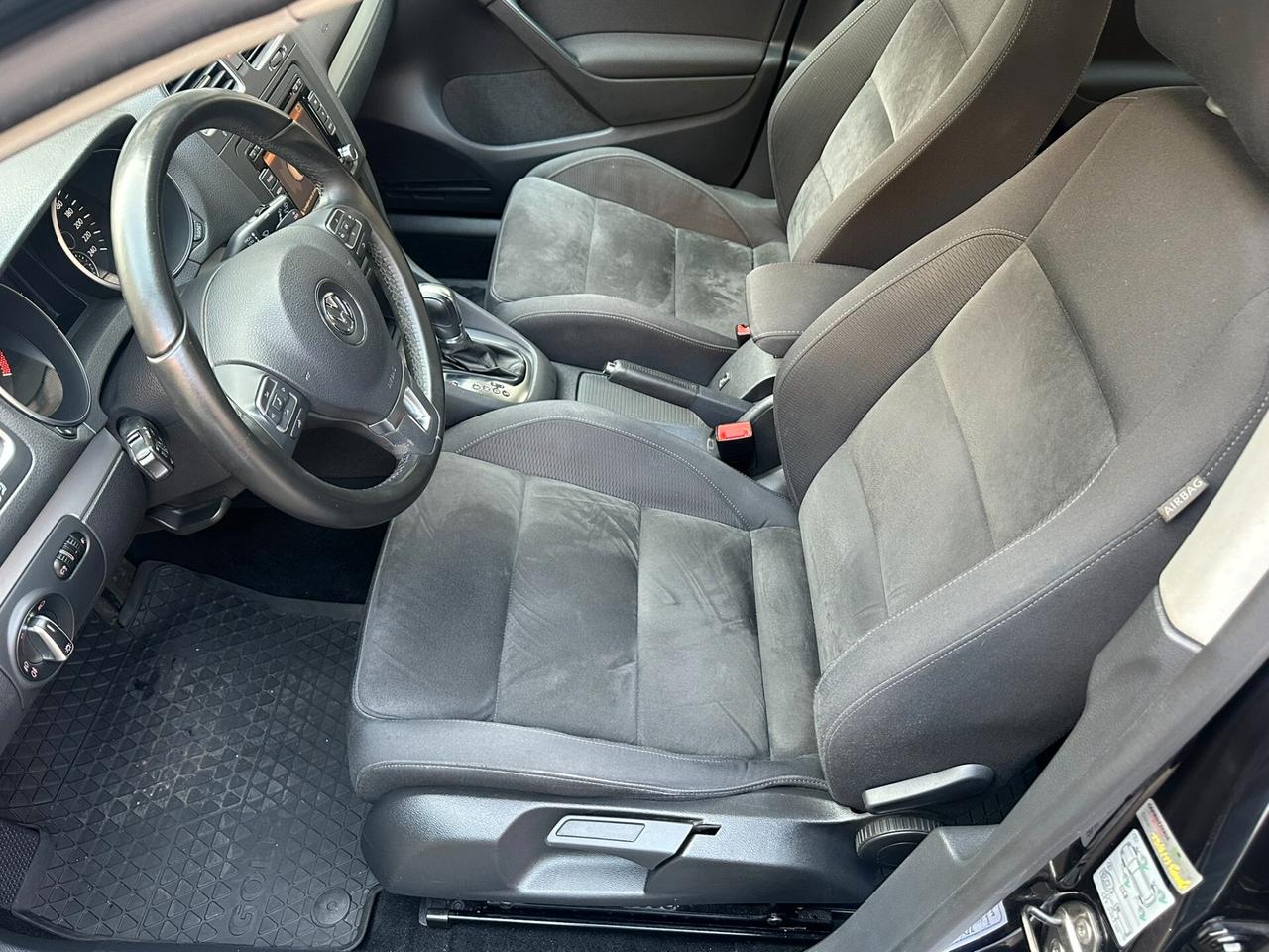 Volkswagen Golf 1.6 TDI DSG Highline