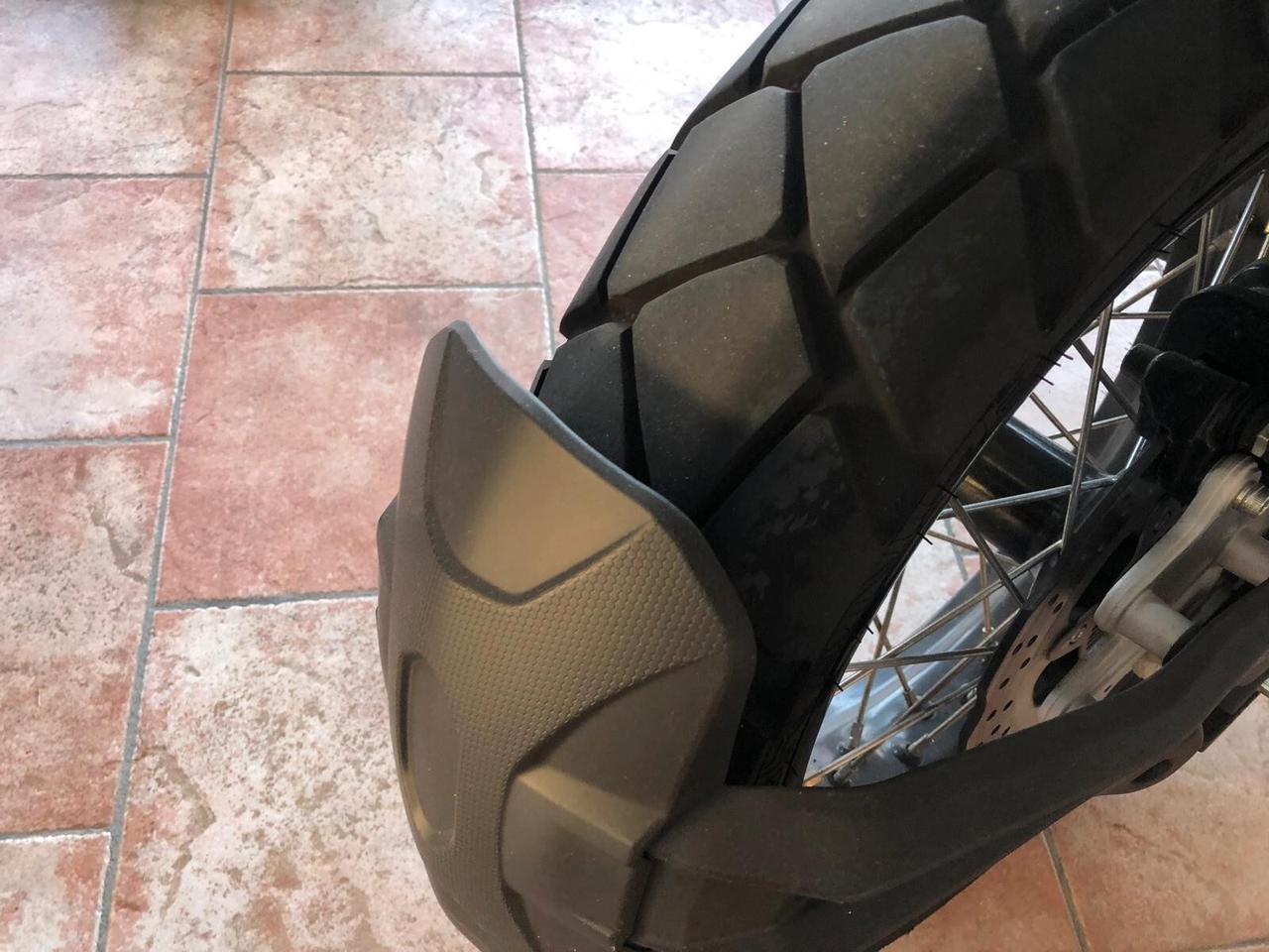 Benelli TRK 502 X UNICO PROPRIETARIO SOLO 2.700 KM!!! COME NUOVA