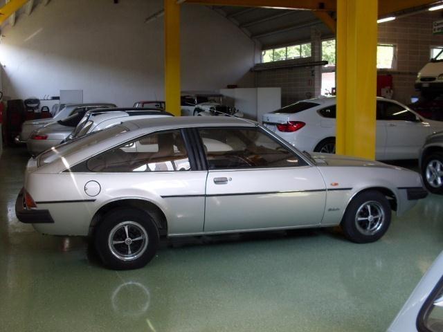 OPEL Manta 1.3 S HATCHBACK