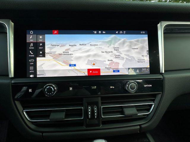 PORSCHE Macan 2.0