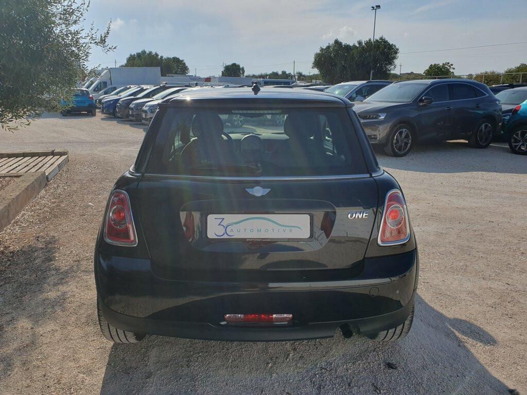 Mini 1.6 16V One (55kW) - OK Neopatentati -