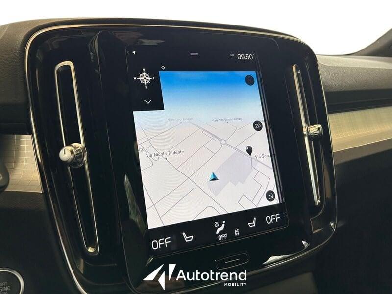 Volvo XC40 Recharge T4 129+82 CV Plug-In Hybrid Automatica Recharge Plus Dark