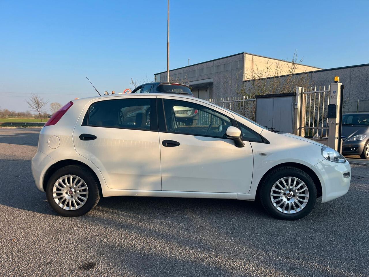 Fiat Punto 1.4 8V GPL X NEOPATENTATI