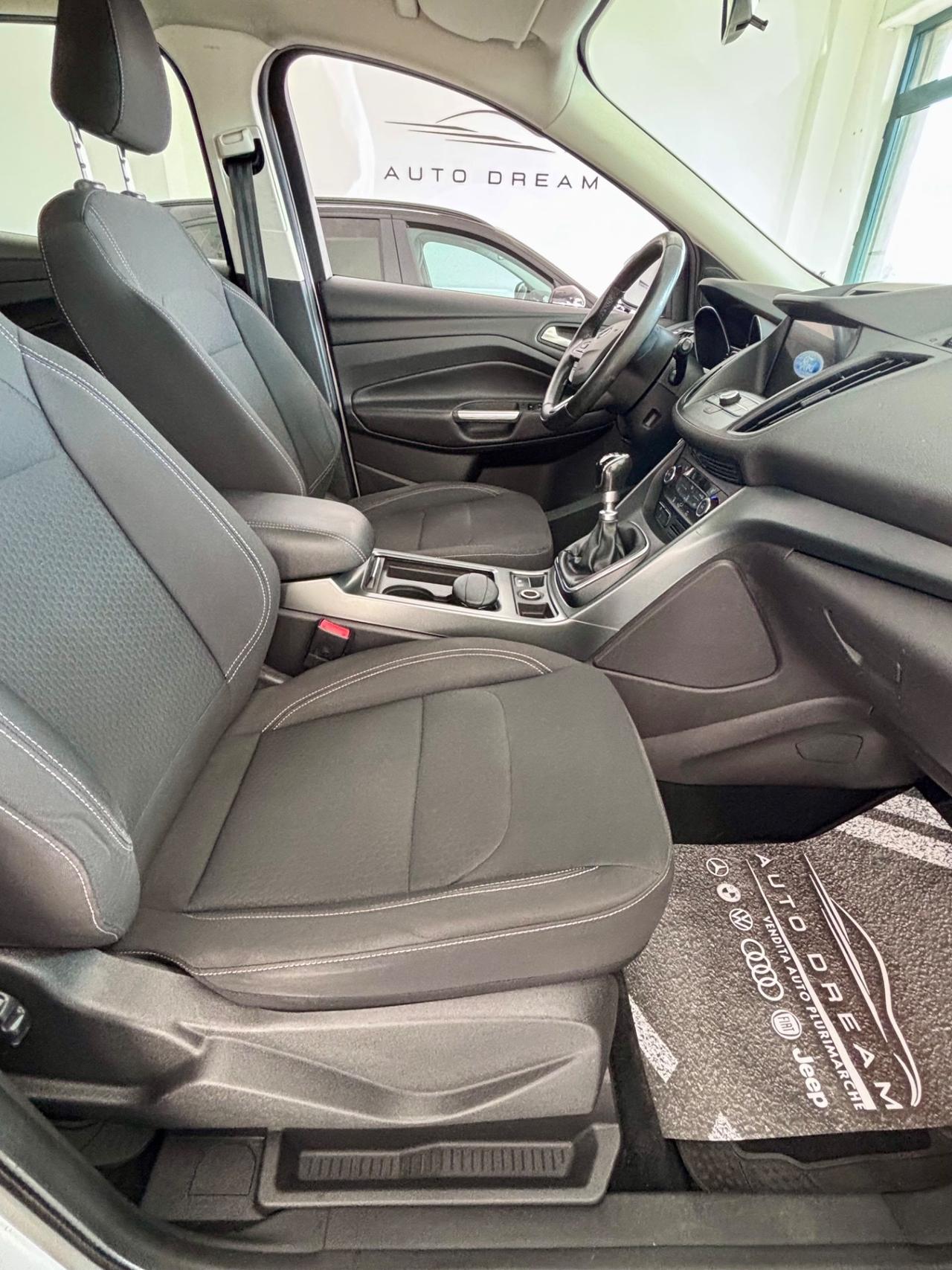 Ford Kuga 2.0 TDCI 120 CV S&S 2WD Powershift Business