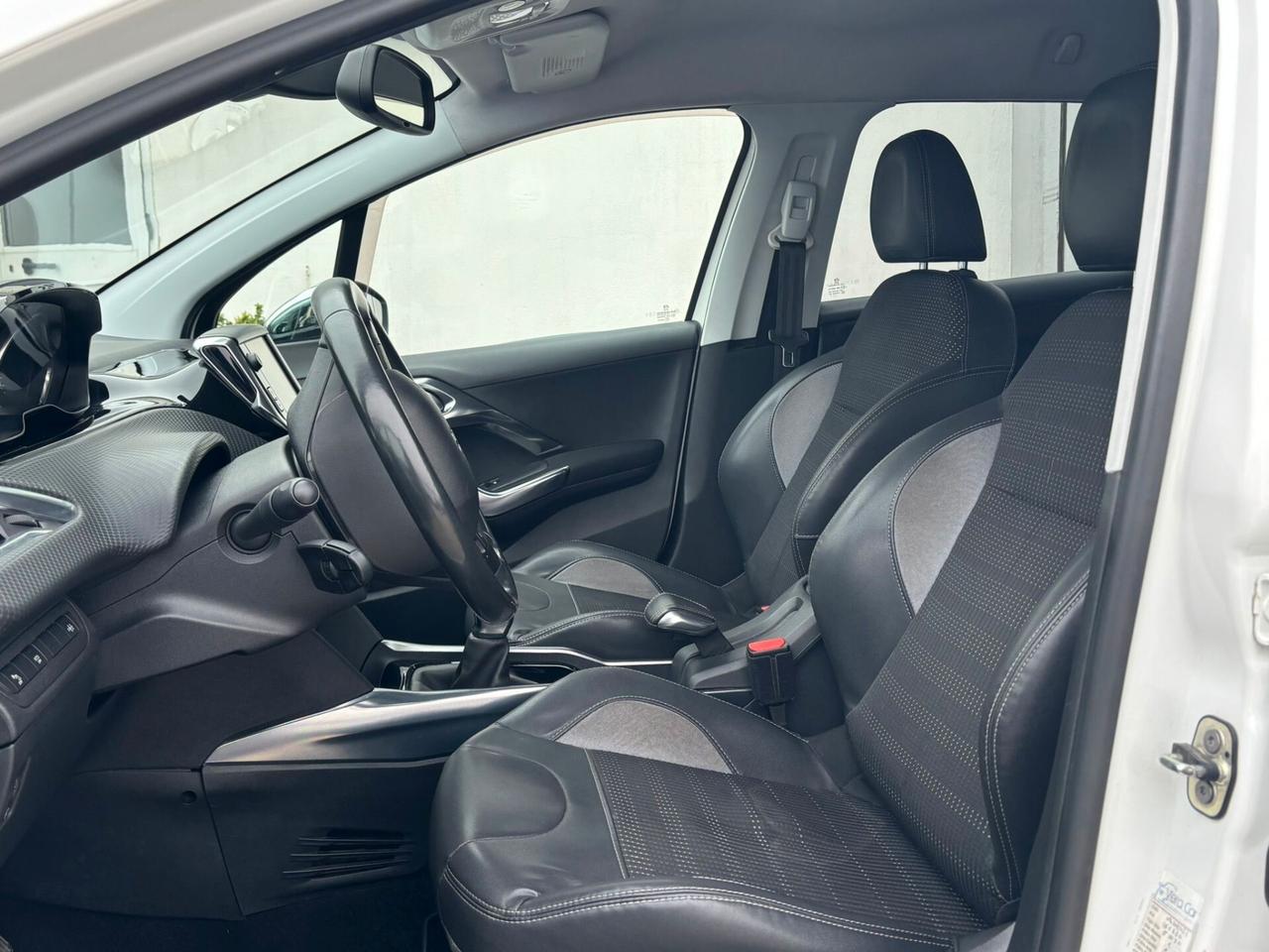 Peugeot 2008 1.6 e-HDi 92 CV Stop&Start Allure