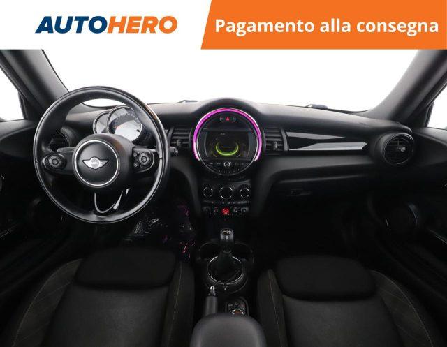MINI Mini 1.5 Cooper D Cabrio