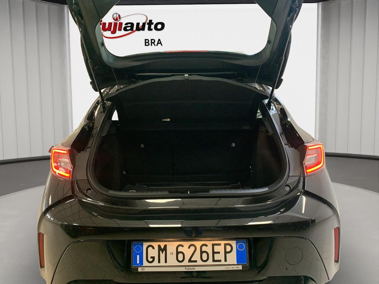 Toyota Corolla 1.8h Active cvt