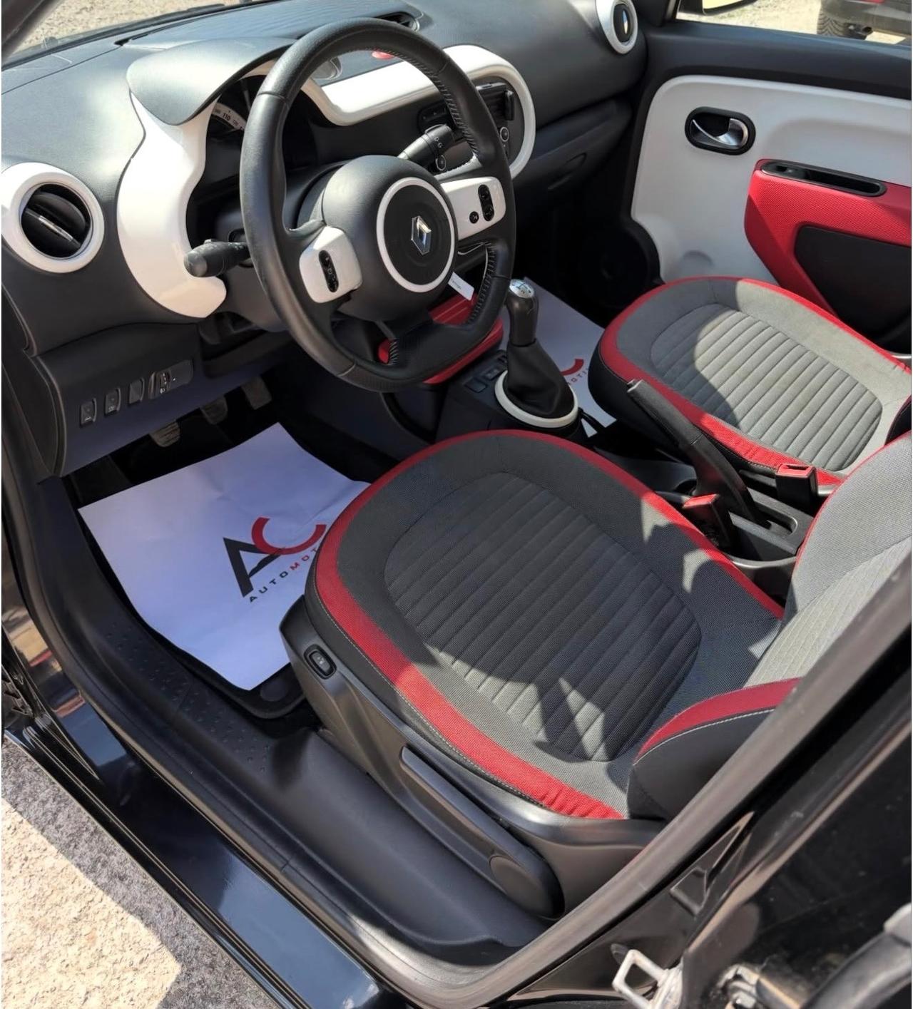 Renault Twingo 1.0 SCe Live