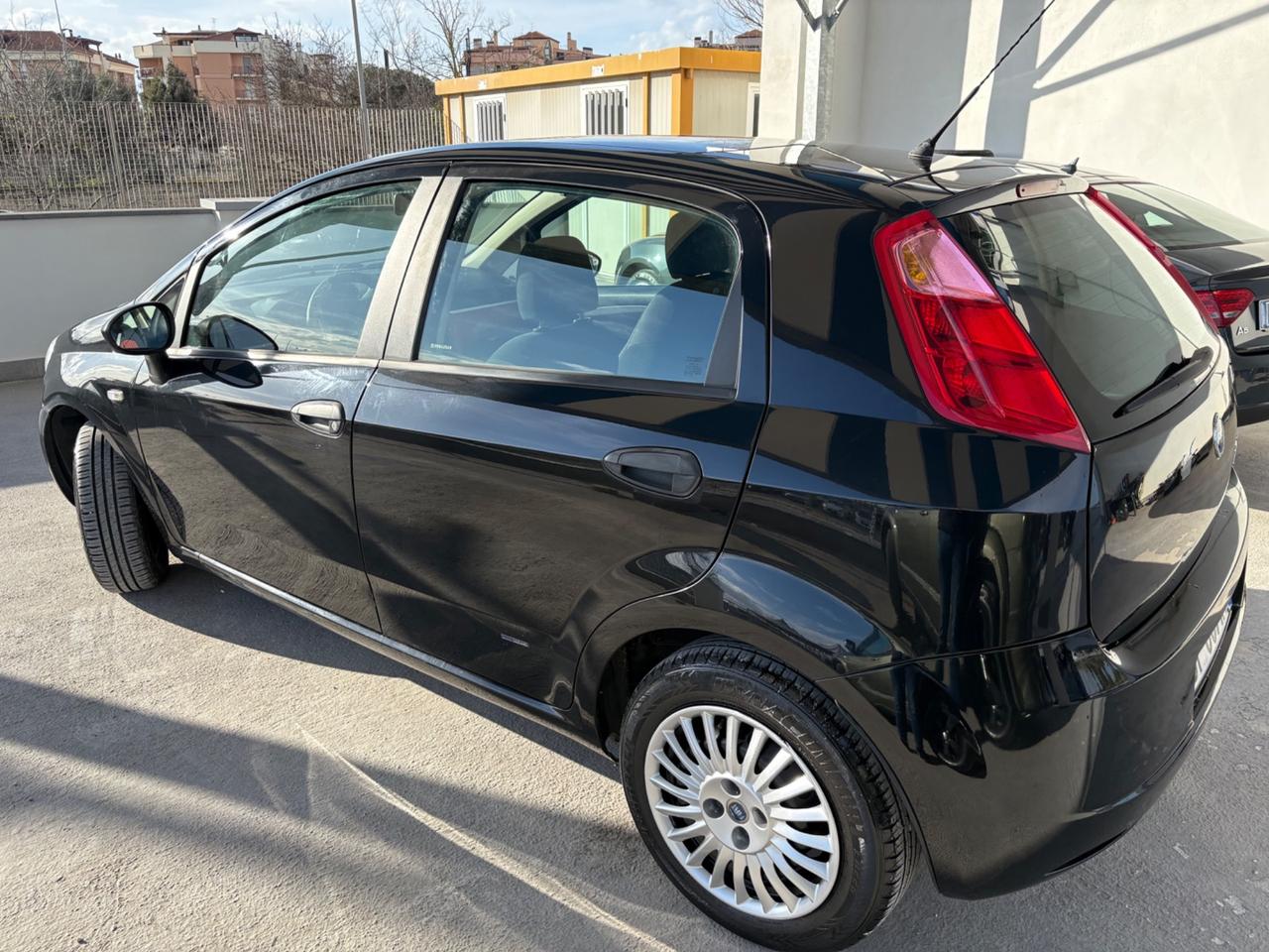 Fiat Grande Punto 1.3 MJT 75 CV 5 porte Active