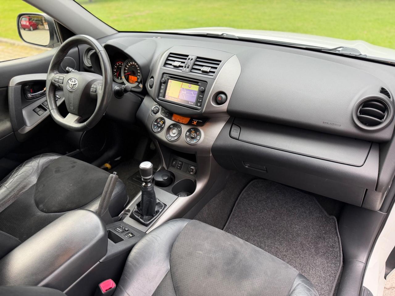 Toyota RAV 4 RAV4 Crossport 2.2 D-4D 150 CV Lounge