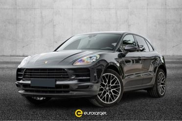 PORSCHE Macan 2.0