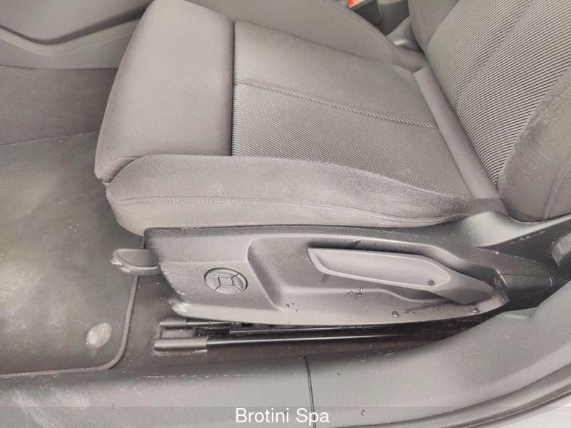 Audi A6 Avant 40 2.0 TDI S tronic Business Sport