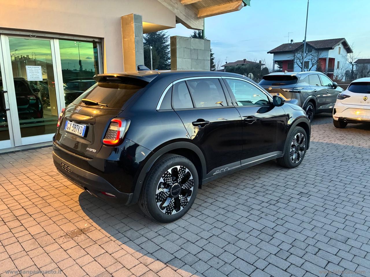 FIAT 600 Hybrid 110 CV DCT MHEV La Prima