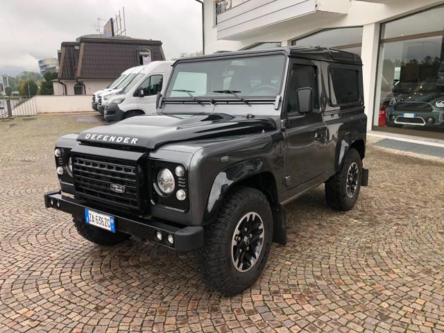 LAND ROVER Defender 90 2.2 TD4 Station Wagon SE ADVENTURE