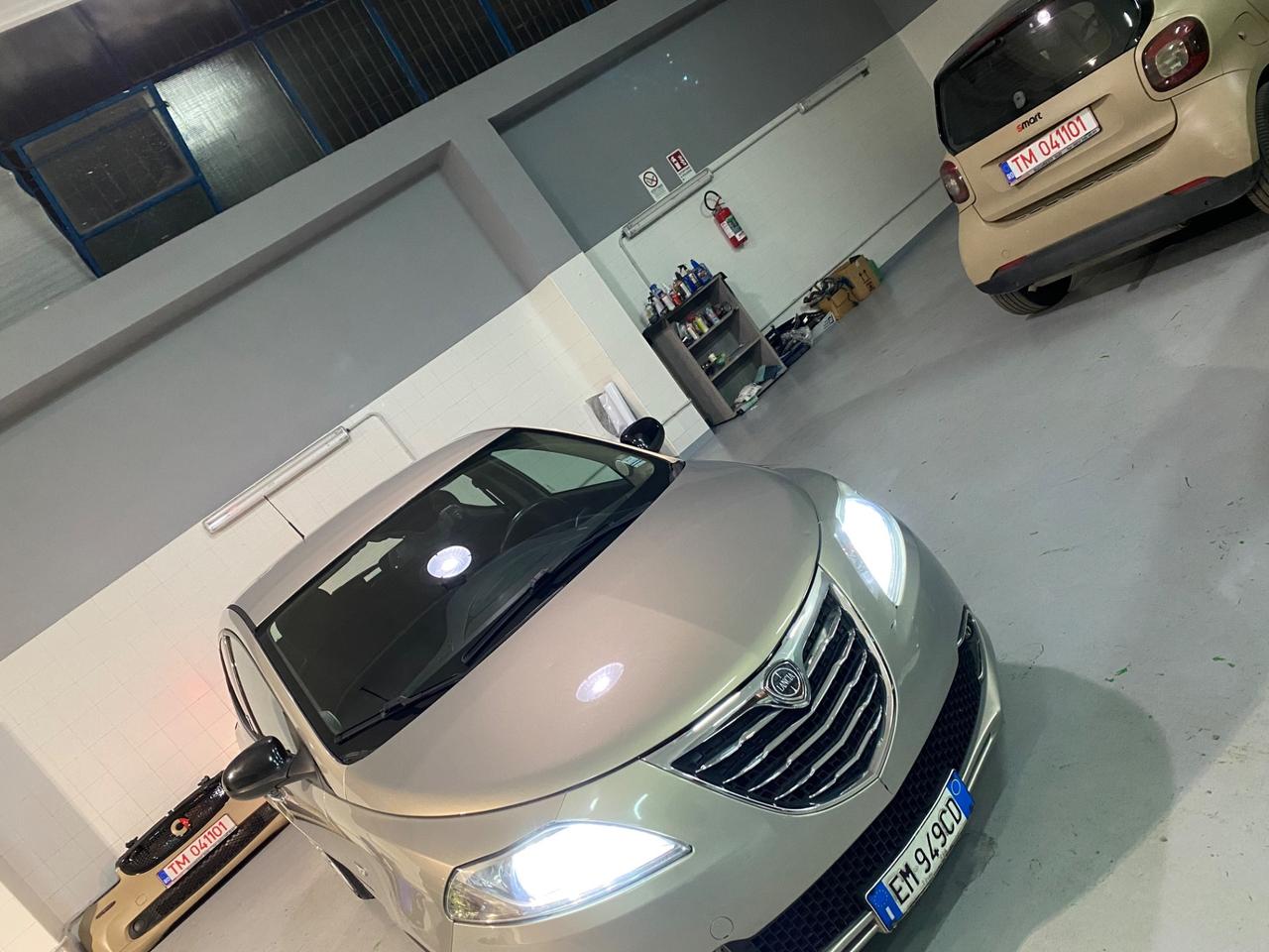 Lancia Ypsilon 1.3 MJT 16V 95 CV 5 porte S&S Gold