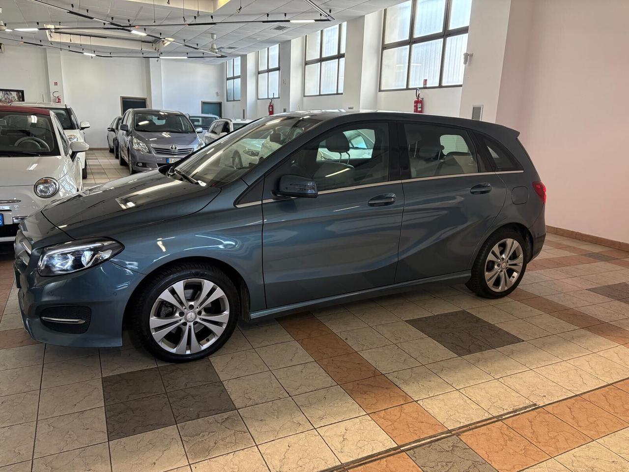 Mercedes-benz B 200 d Automatic 4Matic Premium