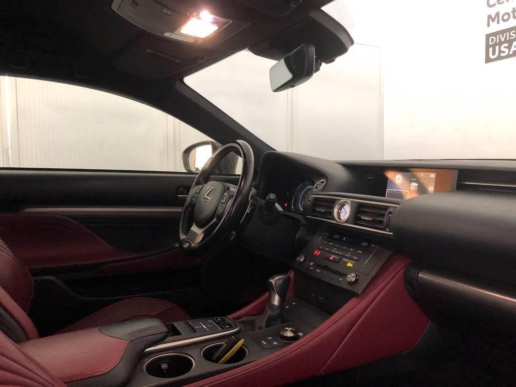 Lexus RC 300h 300 2.5 Hybrid F-Sport CVT