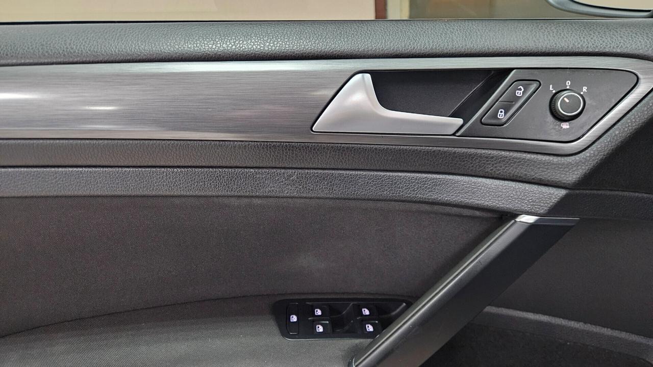 Volkswagen Golf 1.6 TDI 115 CV 5p. Executive BlueMotion Technology