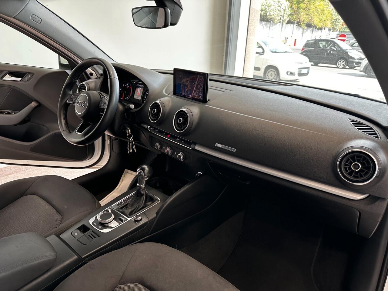 Audi A3 SPB 2.0 TDI S tronic Business