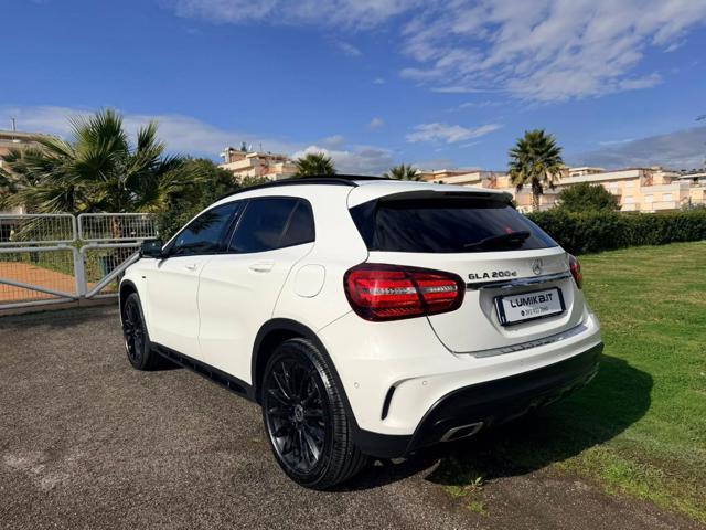 MERCEDES-BENZ GLA 200 d Automatic 4Matic Premium