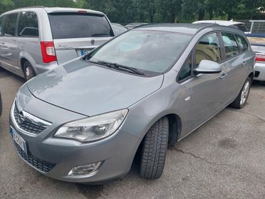 Opel Astra 1.6 115CV Sports Tourer Cosmo