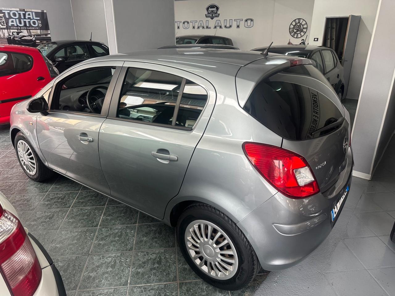 Opel Corsa 1.2 85CV 5 porte GPL-TECH Elective