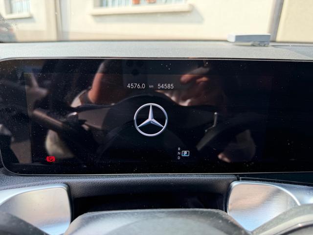 MERCEDES-BENZ GLB 200 d Automatic 4Matic Premium