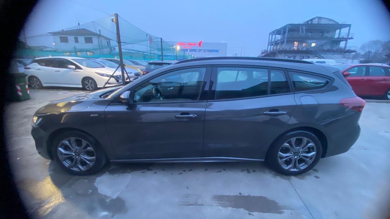 Ford Focus 1.0 EcoBoost Hybrid 125 CV Powershift SW ST-Line