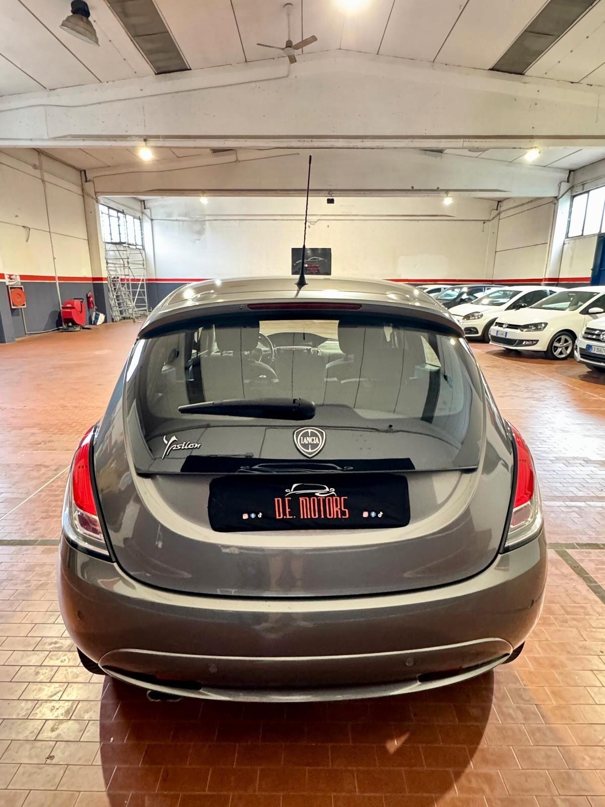 Lancia Ypsilon 1.2 69 CV 5 porte GPL Ecochic Gold