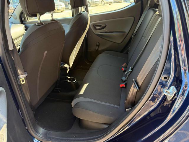 LANCIA Ypsilon 1.2 69 CV 5 porte GPL Ecochic Silver