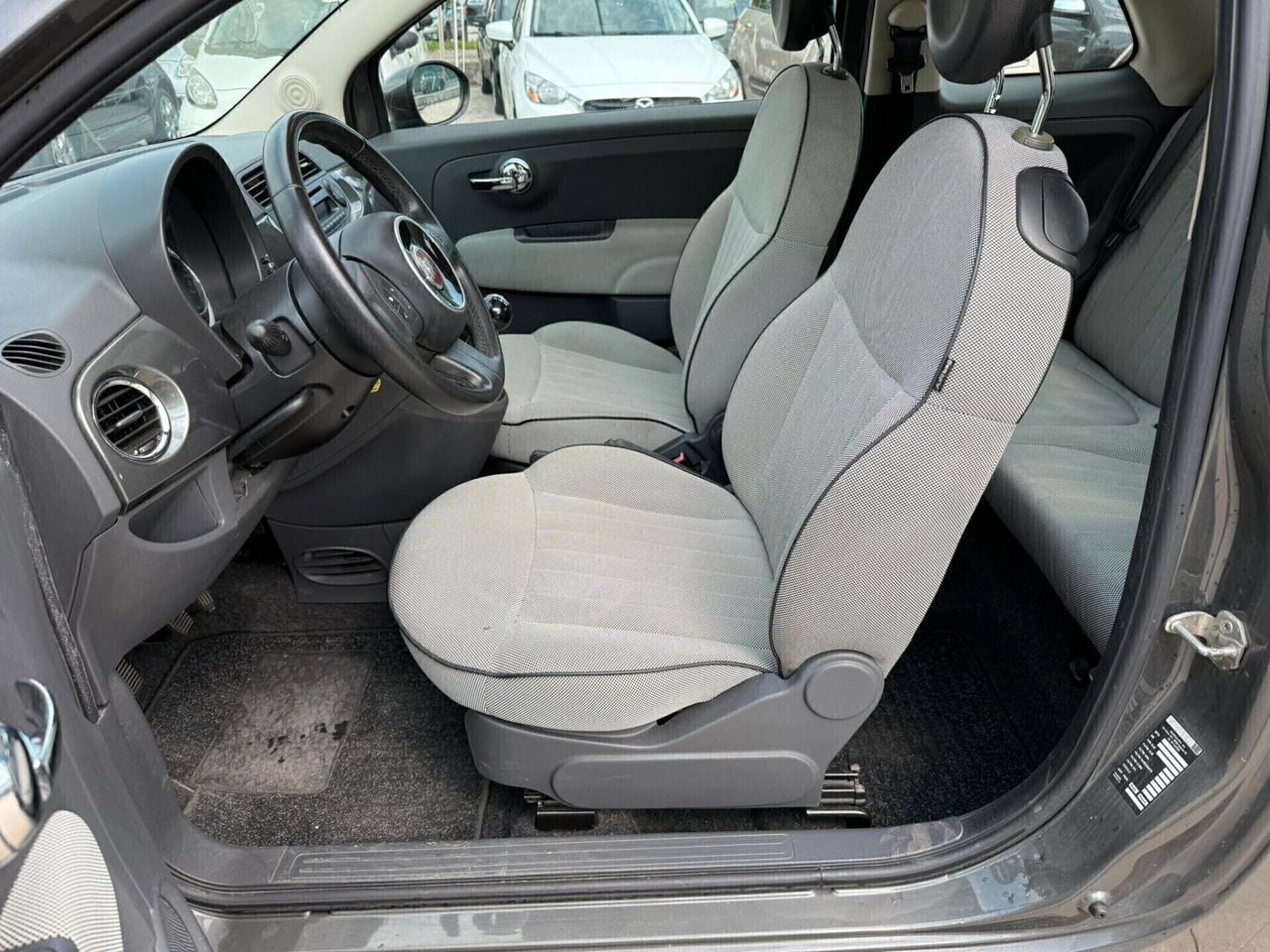 FIAT 500 1.2 Lounge neo-patentati