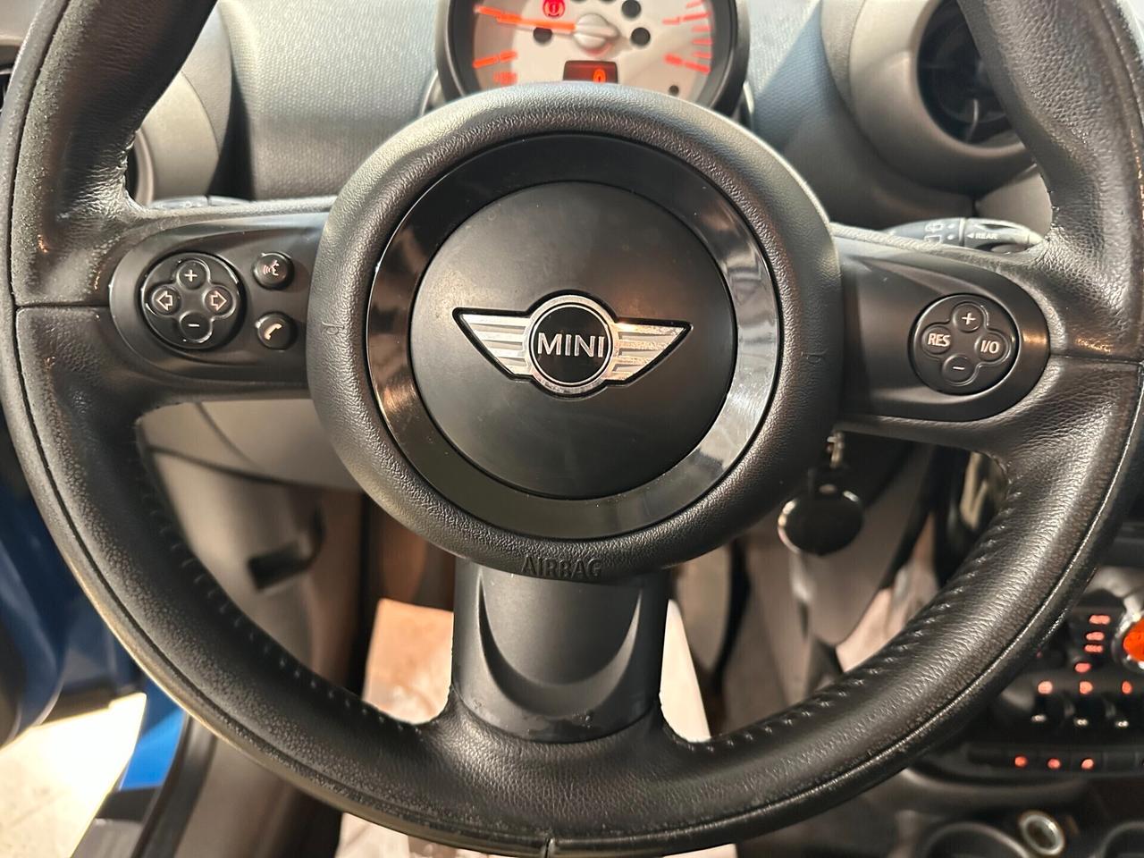 Mini Cooper Countryman 1.6 - CAR PLAY LUCI AMBIENTE