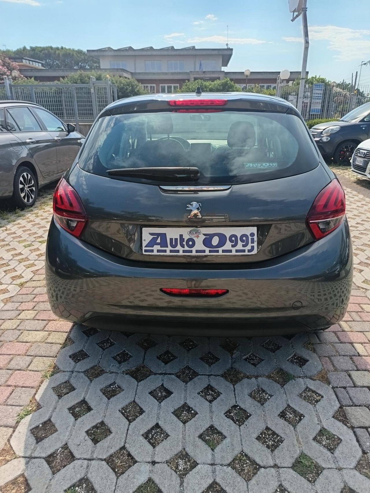 Peugeot 208 PureTech 82 5 porte Allure"FINO AL 15/08 P.P. INCLUSO"