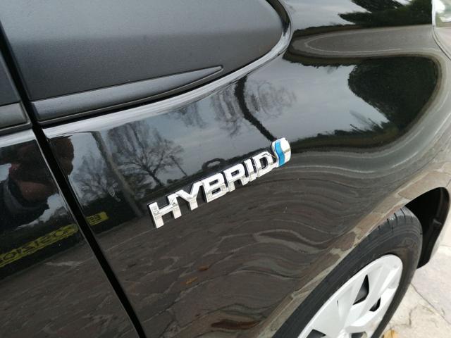 TOYOTA Yaris 1.5 Hybrid 5 porte Business